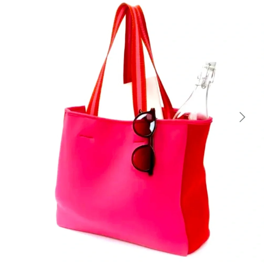 Summersalt Neoprene beach tote bag. NWT